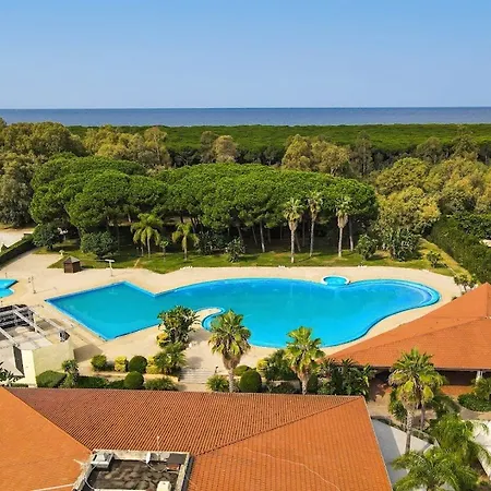 Futura Club La Praya 4*